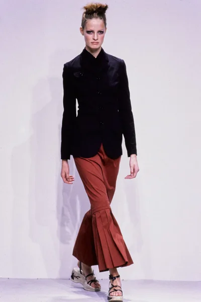 Look 11